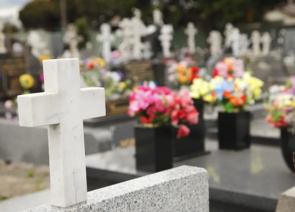 Les cimetières d'Agde